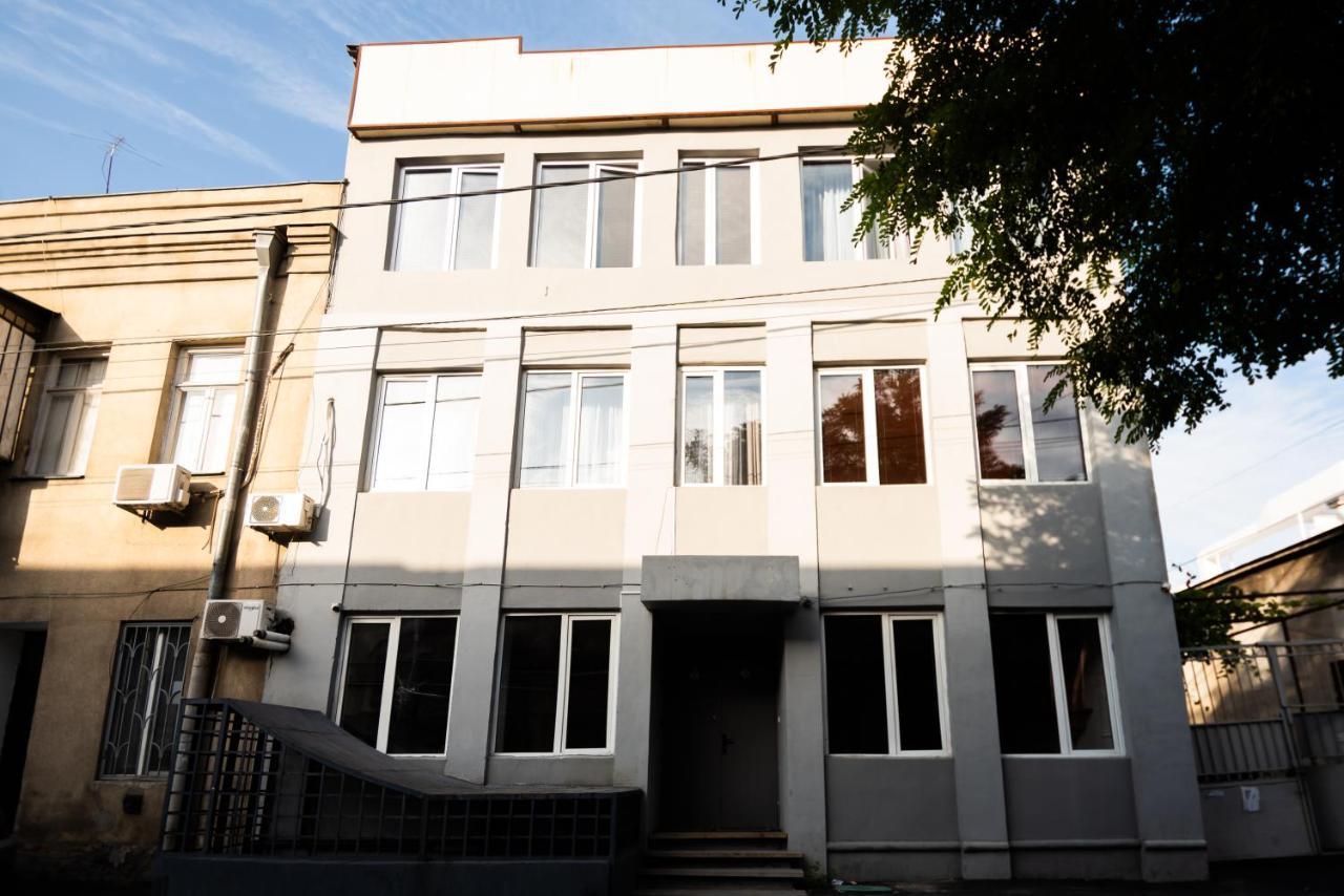 Dazhotels Tbiliszi Kültér fotó